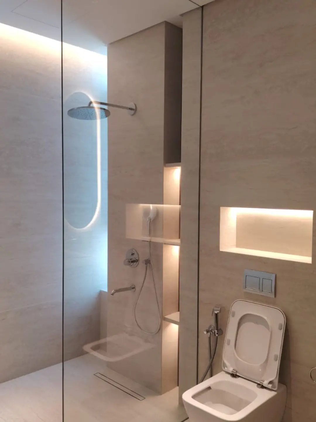 Bathroom design by Star of Future Sky